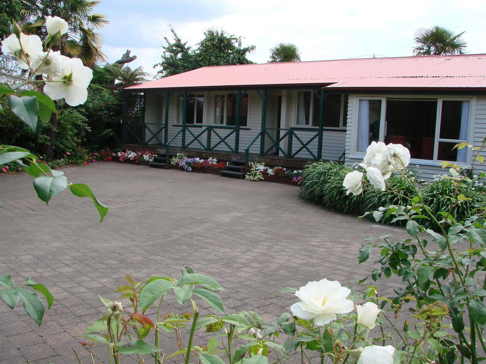 Santa Maria Motel Rotorua Exterior foto